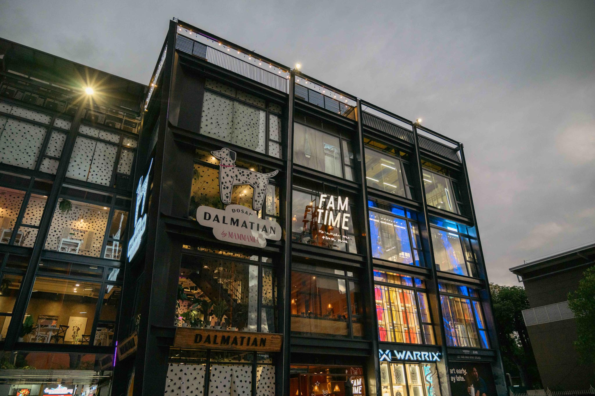 Yaowarat Road at Night